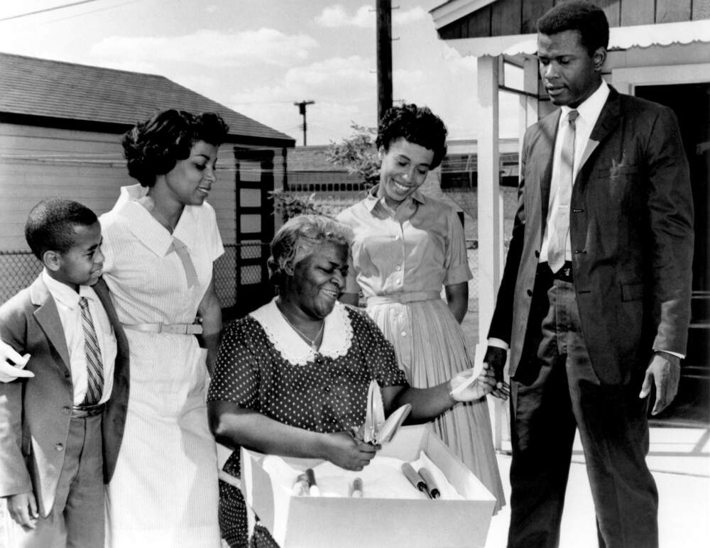 From left: Stephen Perry, Ruby Dee, Claudia MacNeil, Diana Sands and Sidney Poitier in "A Raisin in the Sun." (Courtesy Columbia Pictures/Photofest)