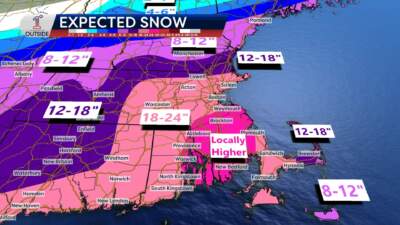 Major nor'easter bringing 1 to 2 feet of snow and heavy wind