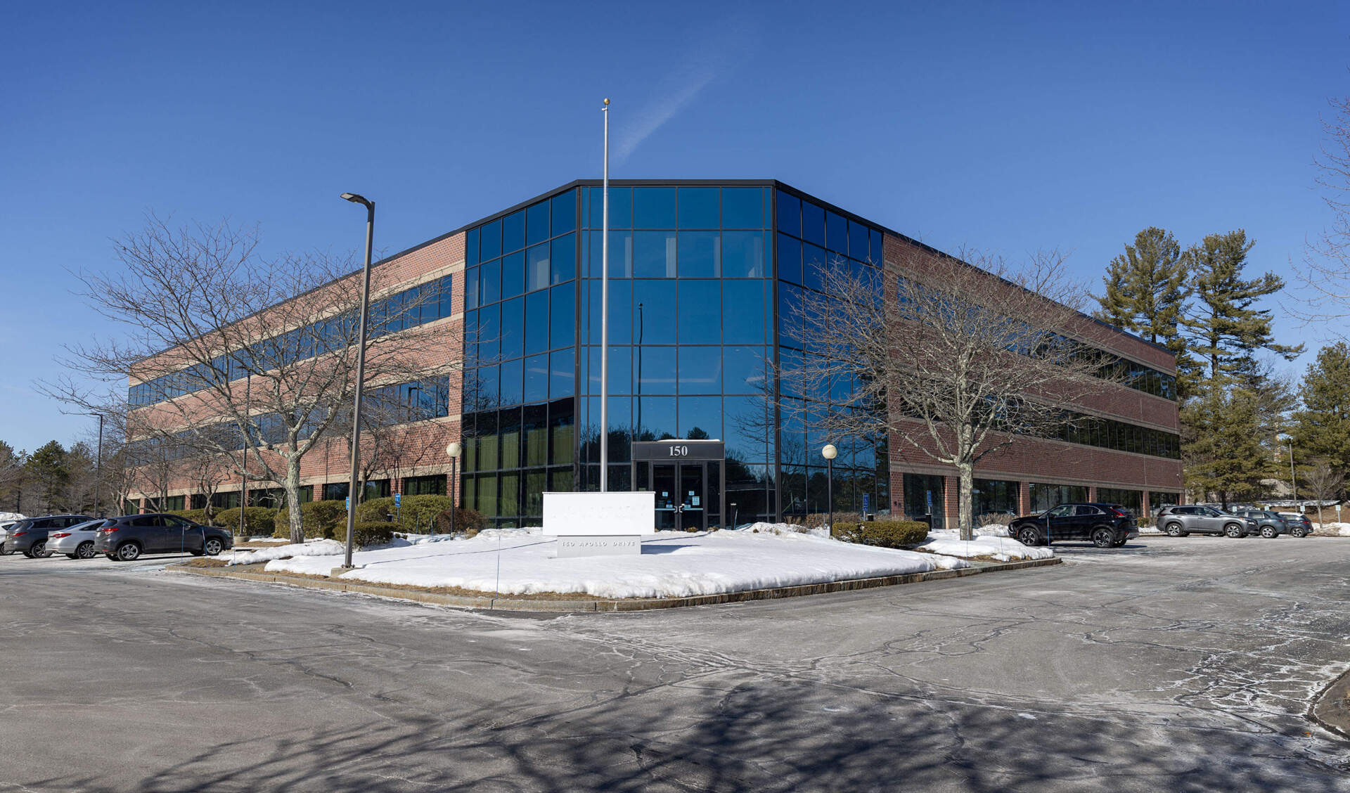 Nation's top immigration judge hears a rush of Somali cases at Chelmsford court