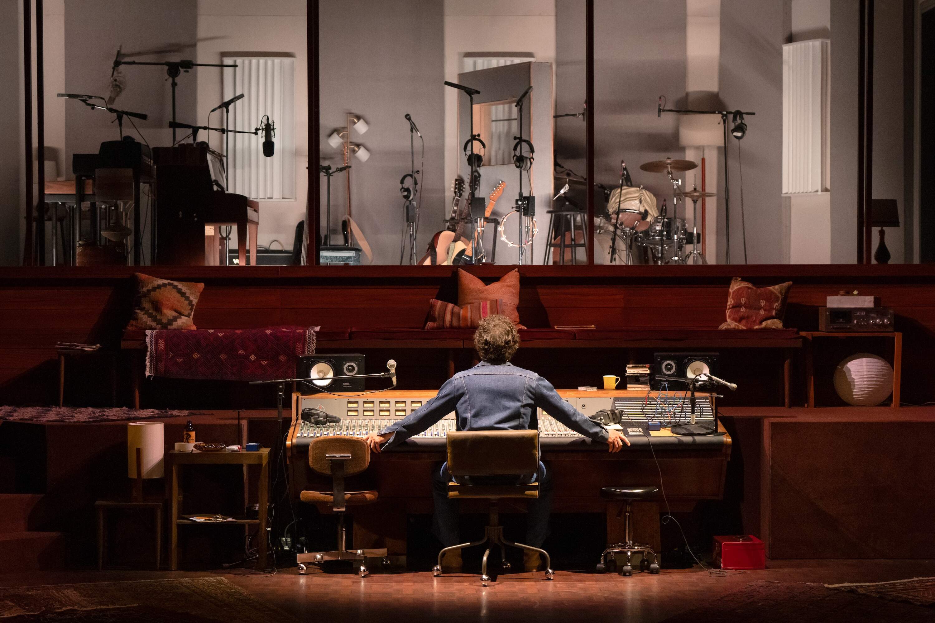 Jack Barrett as Grover in "Stereophonic." (Courtesy Julieta Cervantes)