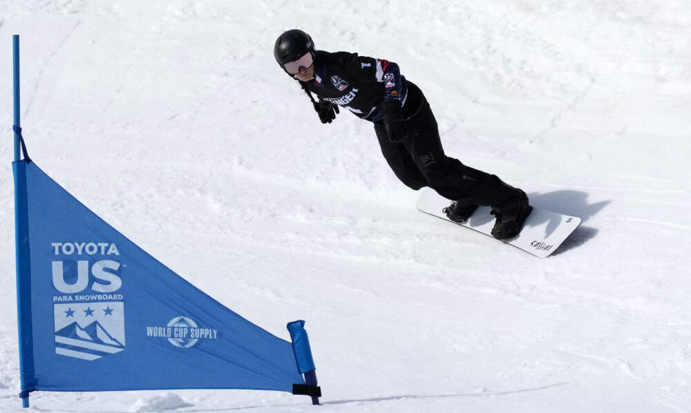 Jackie Hamwey competes in women's banked slalom at the FIS Para Snowboard North American Cup, Feb. 9, 2026. (Courtesy of FIS Para Snow Sports)