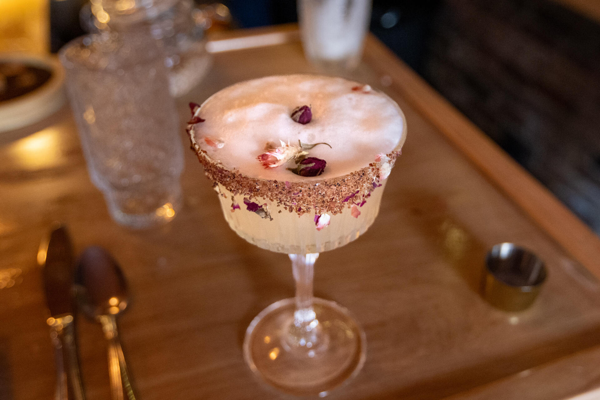 As Boston diners ditch alcohol, some restaurants do too