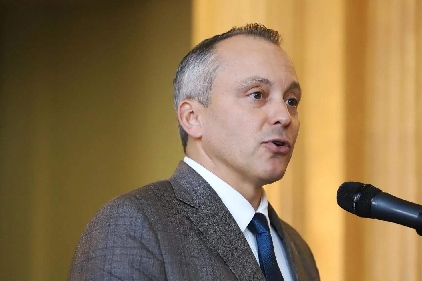 House Ways and Means Chair Aaron Michlewitz speaks to reporters at the State House Library on Wednesday, April 15, 2027 about the fiscal year 2027 budget. (SHNS)
