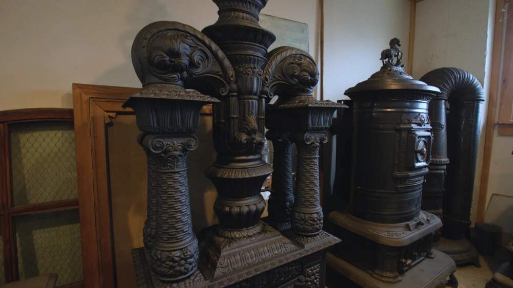Rare Green Island stove in the Pineo collection. (Mike Jones/Ocean State Media)