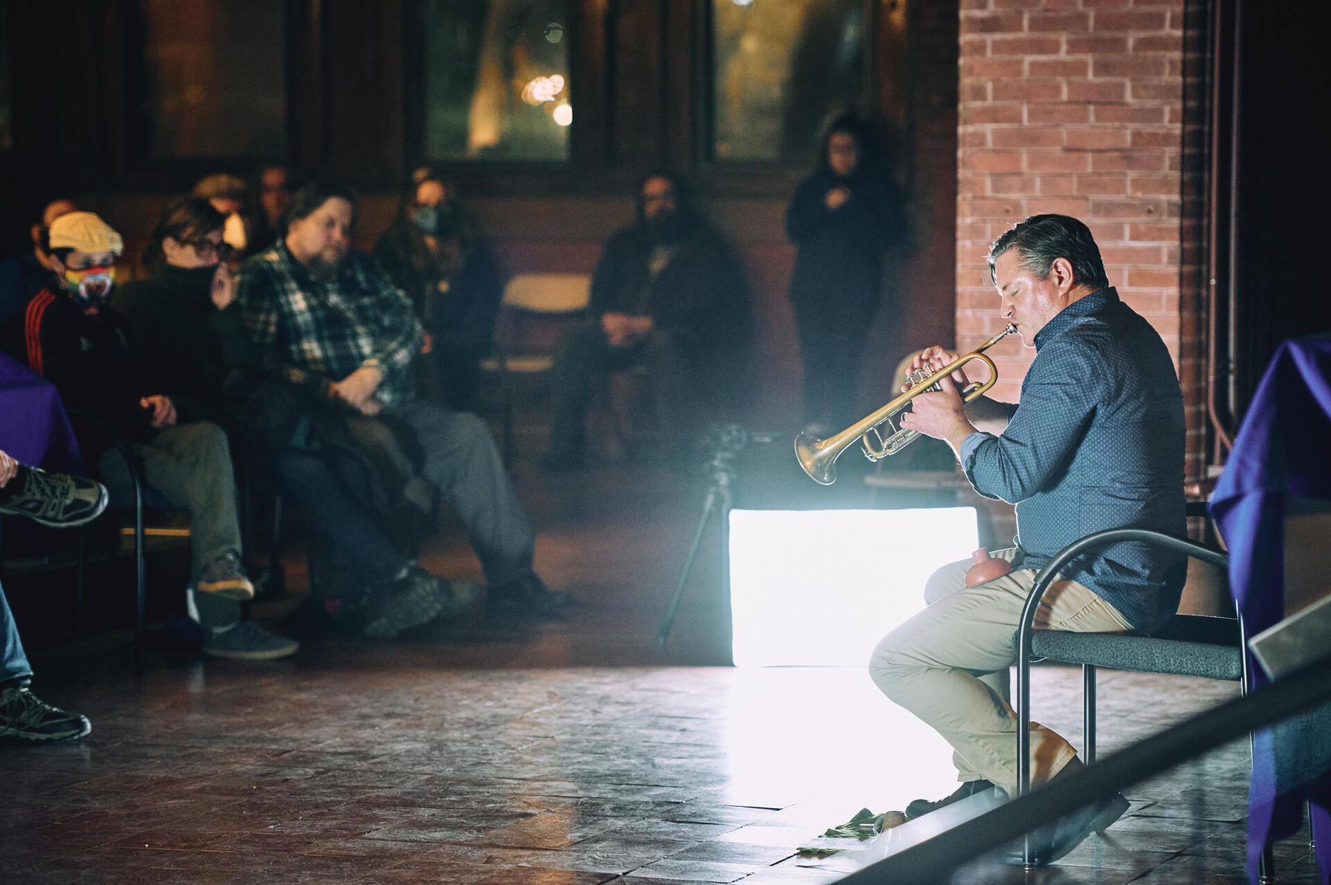 Greg Kelley performing at the 2023 Waterworks – Festival of Experimental Sound. (Courtesy Peter Gumaskas)