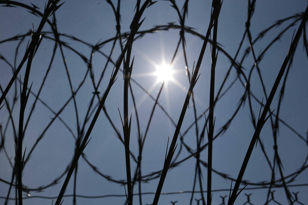 Why is the U.S. reluctant to adopt the Scandinavian prison model?