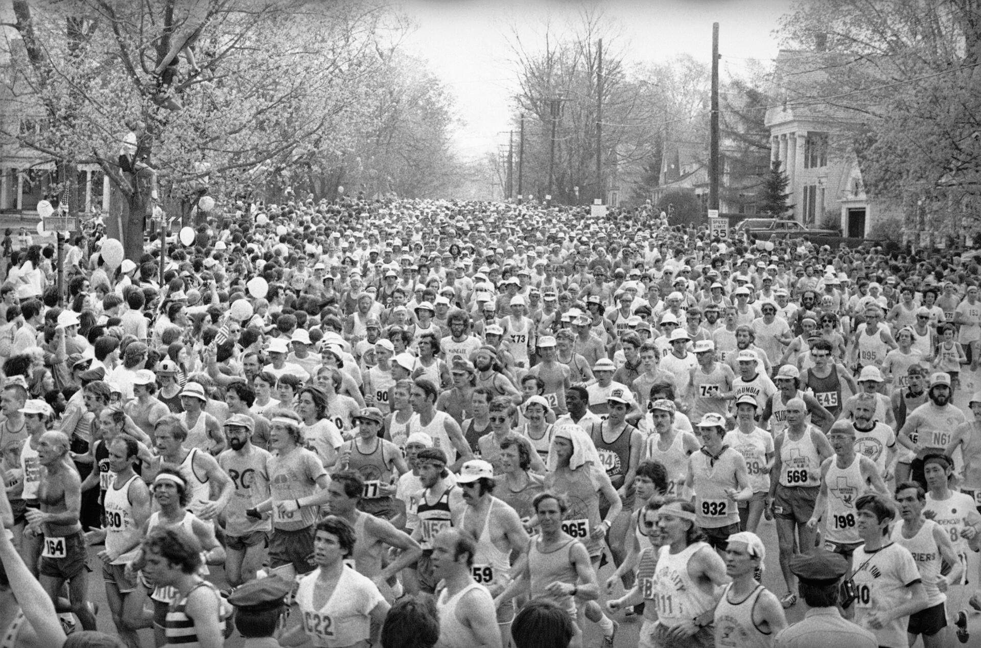Runners begin their dash from Hopkinton to Boston on April 19, 1976 in the 80th annual Boston Marathon. Competing were 1,898 men and 75 women. (AP file)