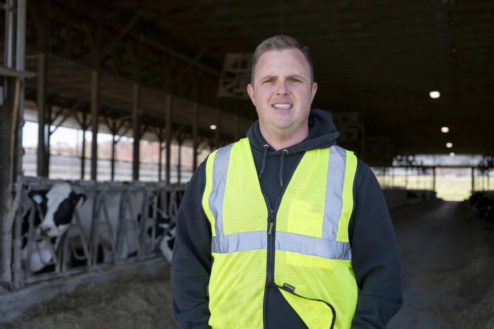 Oakridge Dairy owner Seth Bahler. (Raquel C. Zaldivar/New England News Collaborative)