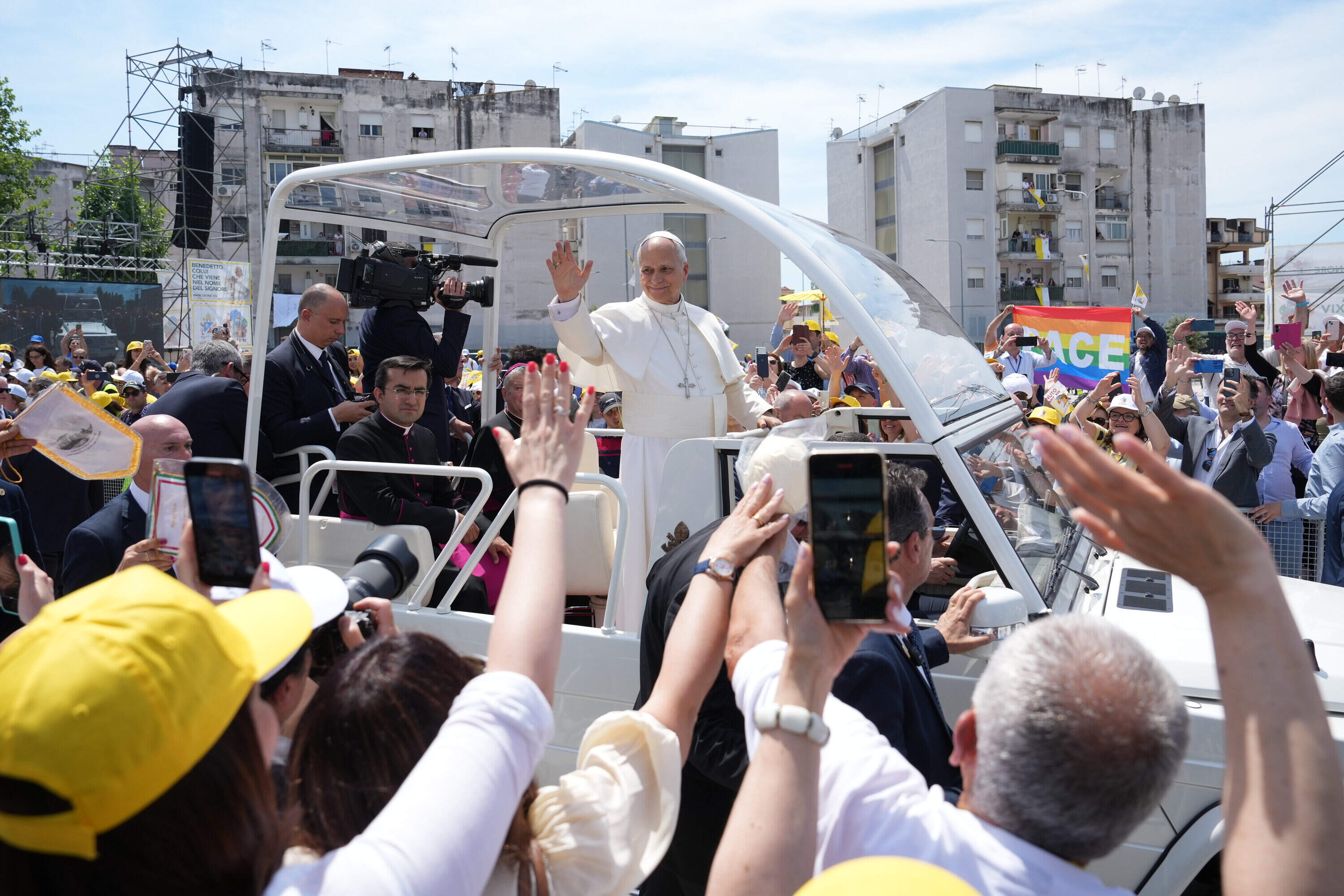 Pope Leo says AI should serve people, not replace them