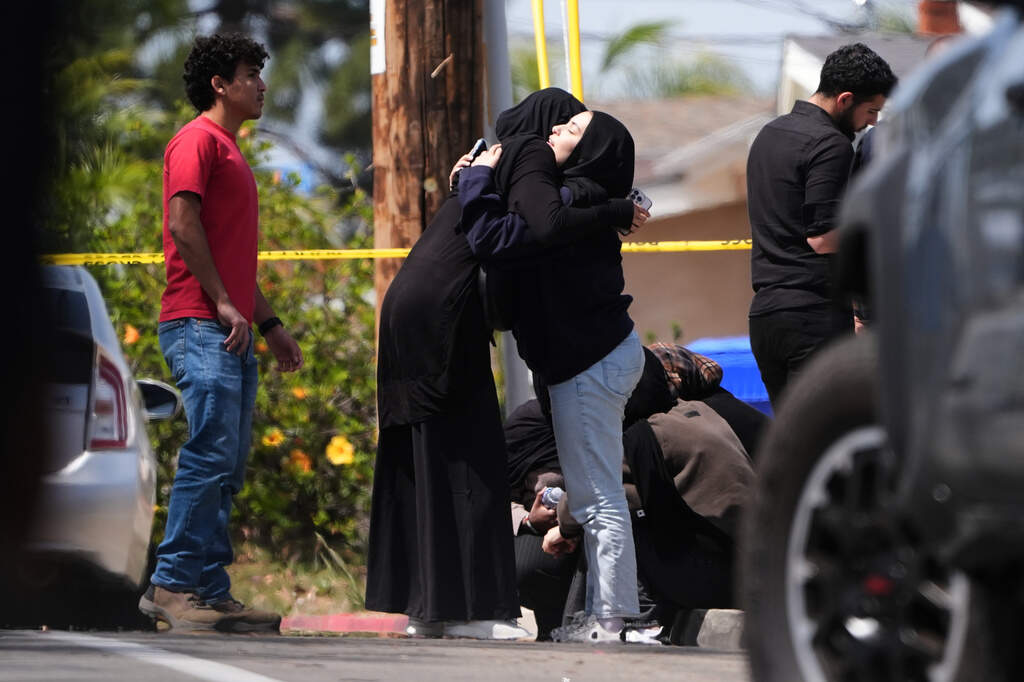 Teenage gunmen open fire on San Diego mosque, killing 3 men and then themselves