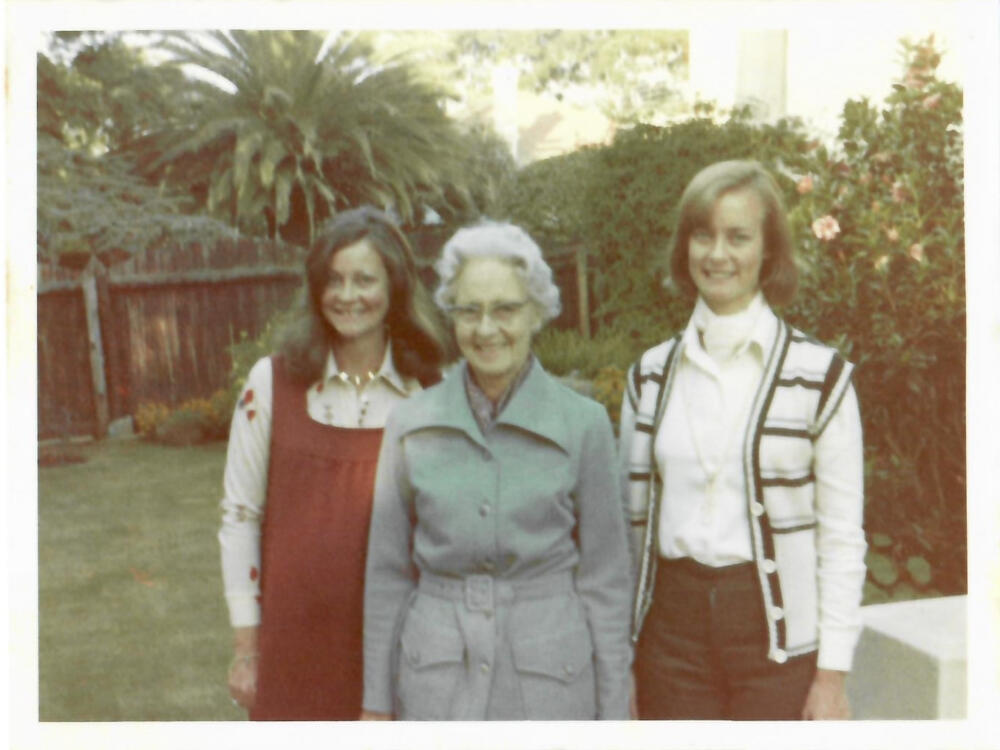 The author's grandmother, Phyllis Holder, with her daughters in South Africa. The author's aunt, Liz, is on the left, Margaret, the author's mother, is on the right. (Courtesy Victoria Livingstone)
