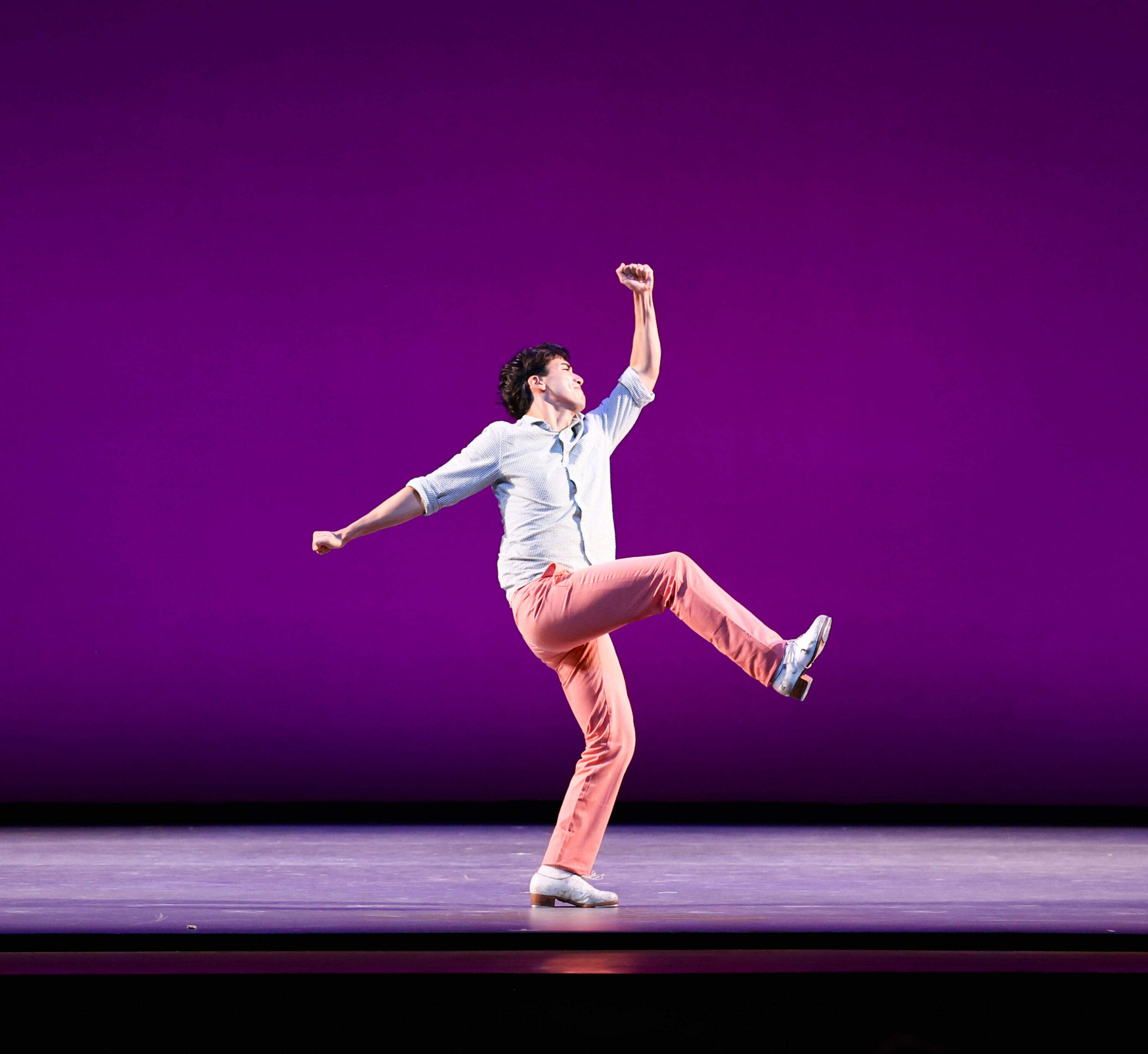 Dario Natarelli performing at the 2025 Nantucket Dance Festival. (Courtesy Jean Celeste)