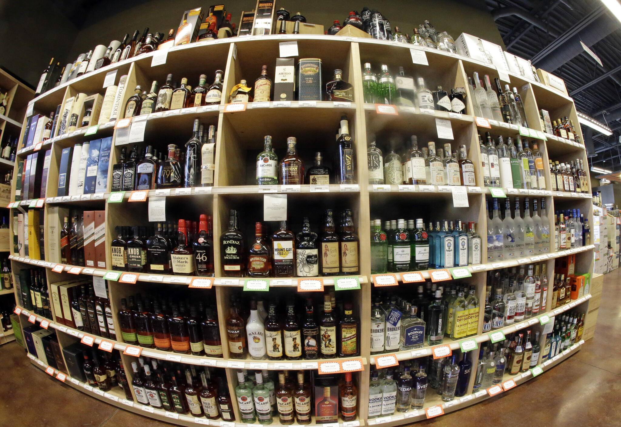 America has a problem with alcohol. Experts have solutions