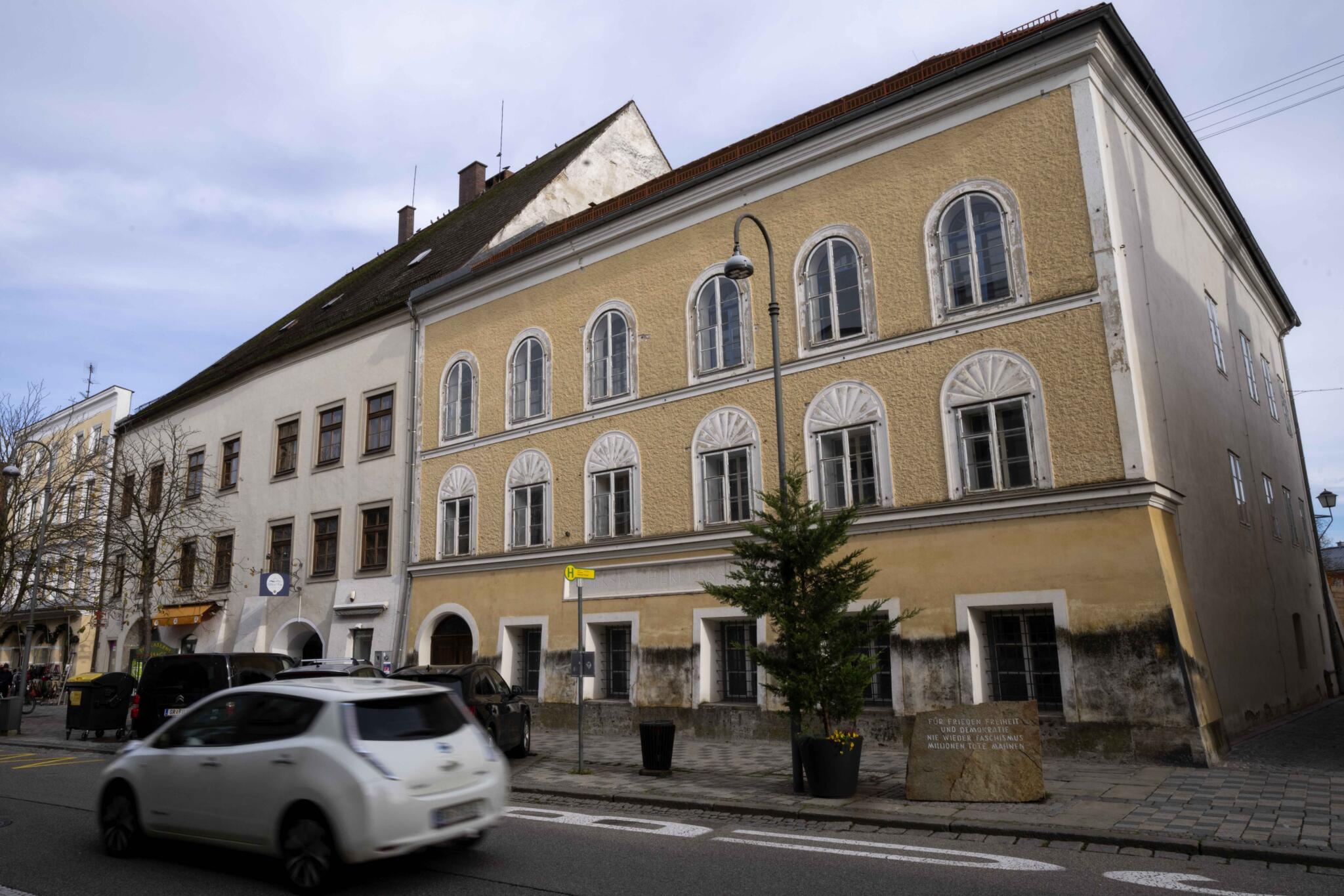 wbur.org - Here & Now Newsroom - Police station opens at Hitler's birthplace to curb neo-Nazi tourism