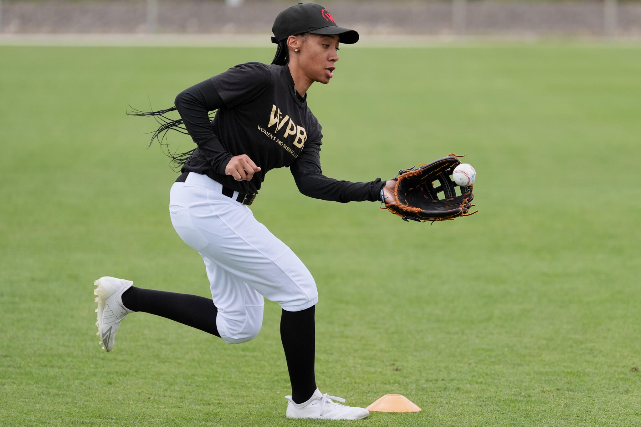 Boston's women's pro baseball league unveils team nickname and logo ahead of inaugural season