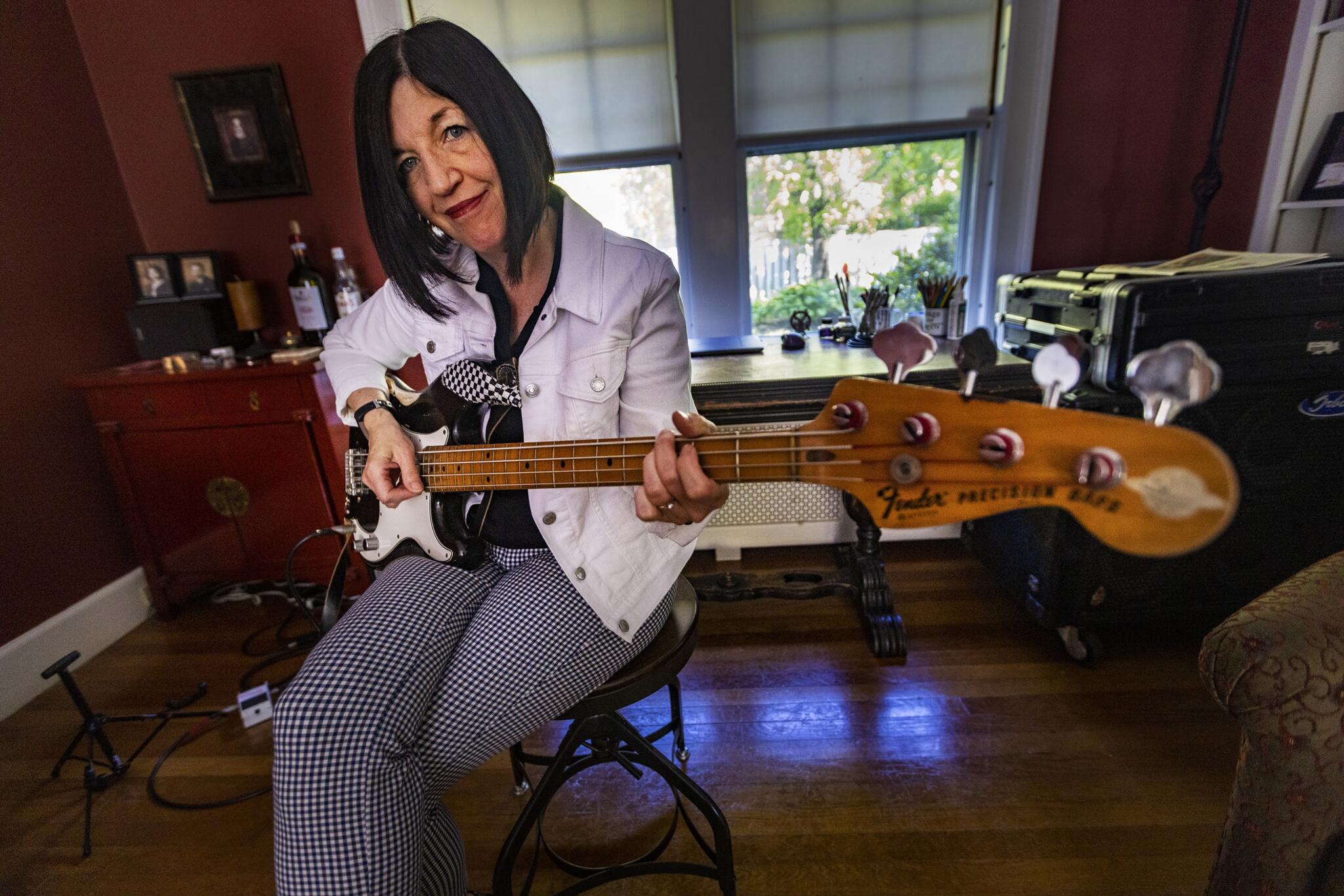 Rockers mourn the loss of beloved bassist Linda Pardee