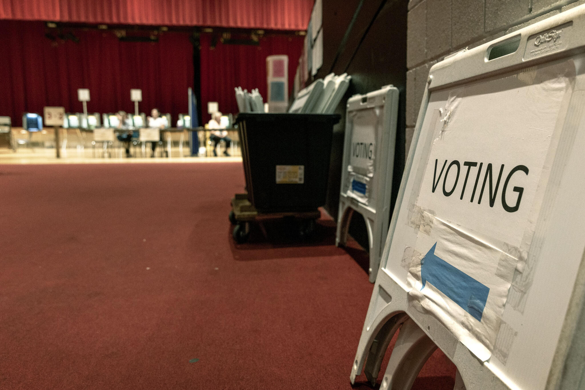 The pros and cons of no-party primary elections