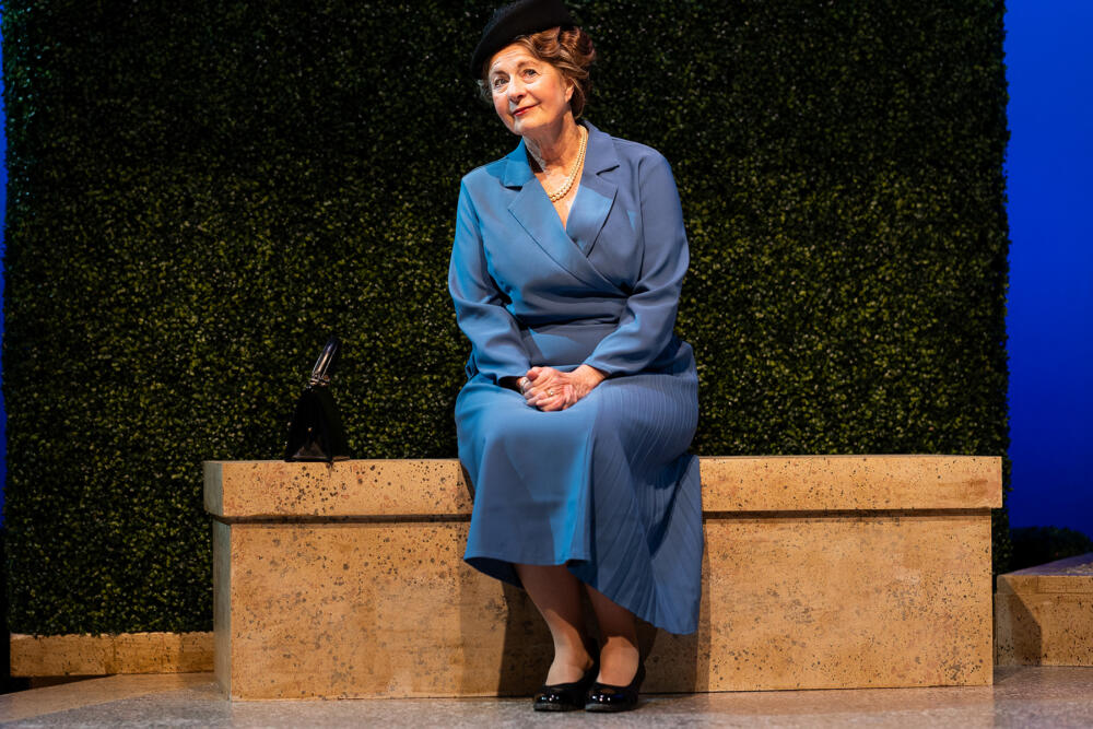 One-woman show 'Eleanor' paints a bold portrait of the former First Lady
