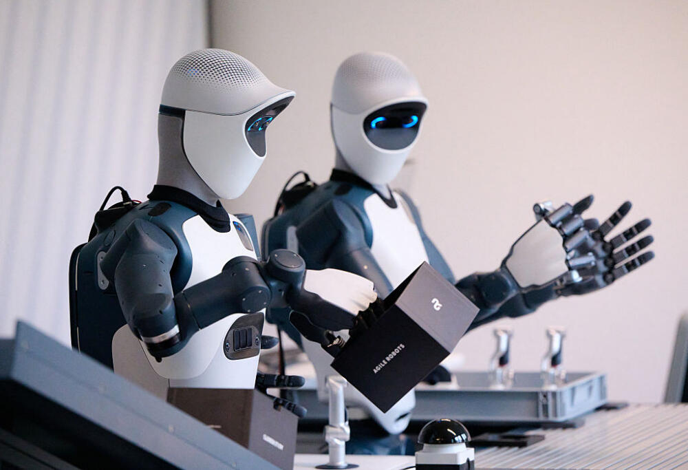 wbur.org - Joanna Weiss - Dear future robot overlords