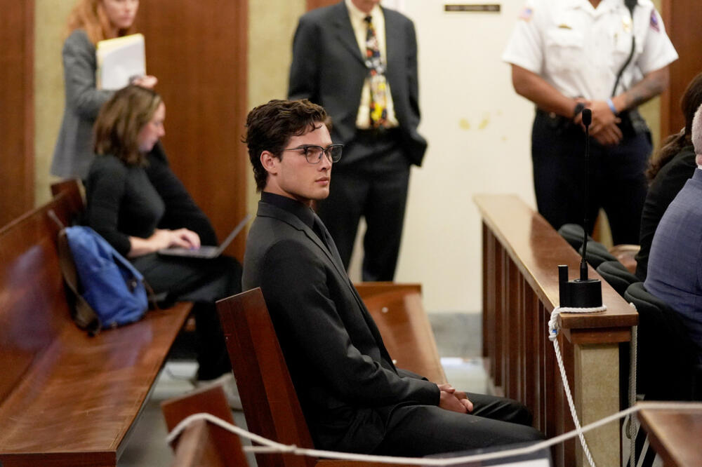 ‘Looksmaxxing’ streamer known as Clavicular pleads not guilty to rape charge in Mass.